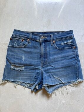 Women Levis Shorts